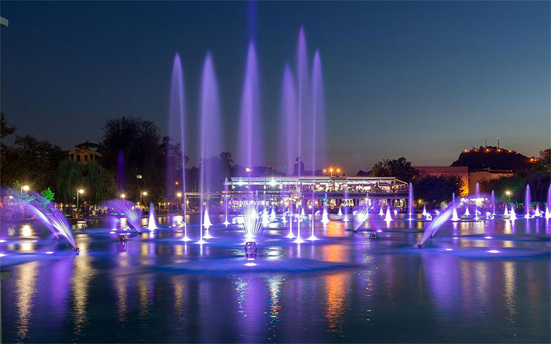 Morado and Singing Fountains